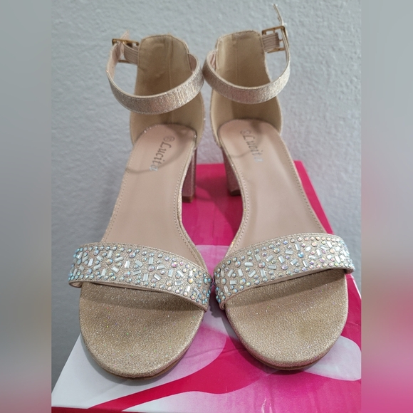 Womens champagne heels - Picture 1 of 8